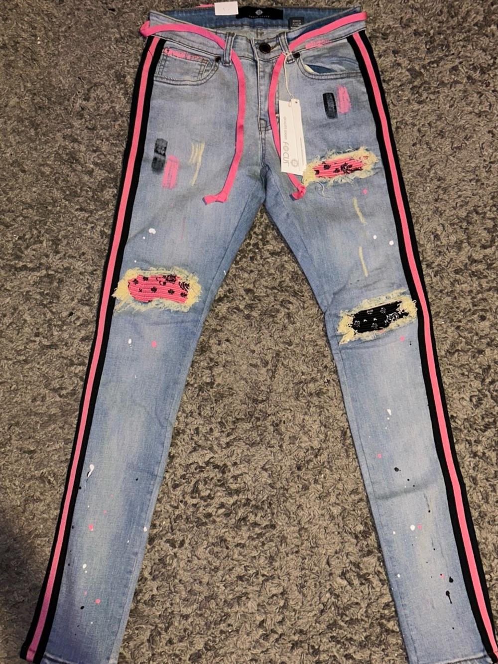 FOCUS JEANS Men's Skinny Light Blue Distressed Jeans with Pink Trim size 29/32